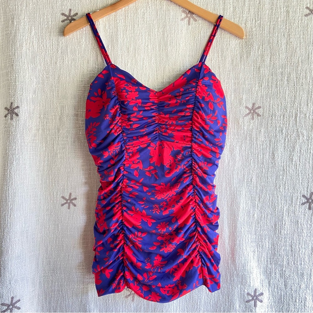 Lands’ End floral swimsuit top 14 red blue ruched v neck strappy tankini padded